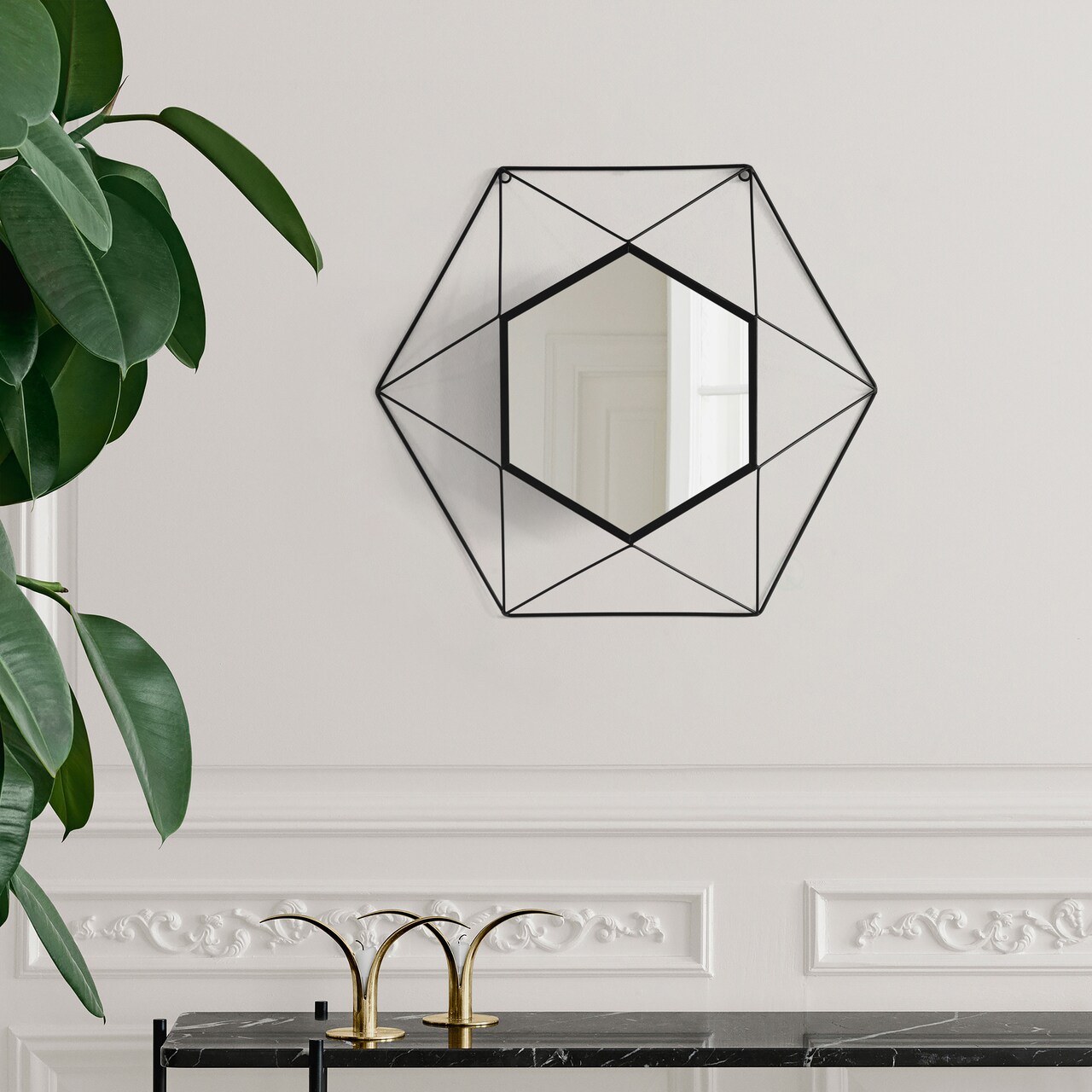 Uniquewise Decorative Metal Wall Mounted Modern Mirror - Perfect for Living Room, Bedroom, Bathroom Vanity, Entryway, or Hallway, Adding Elegance and Charm to Your Space